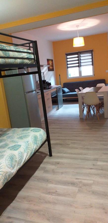 La Riviera Daire La Fere Dış mekan fotoğraf